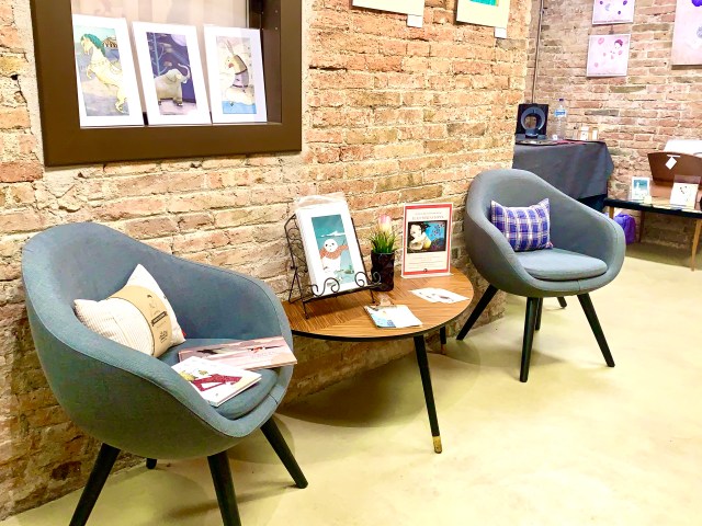 Noves fotos llibreria 5